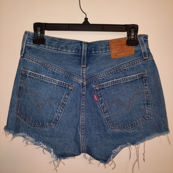 Levi's 501 Shorts - Blue W25 - Picture 5 of 7